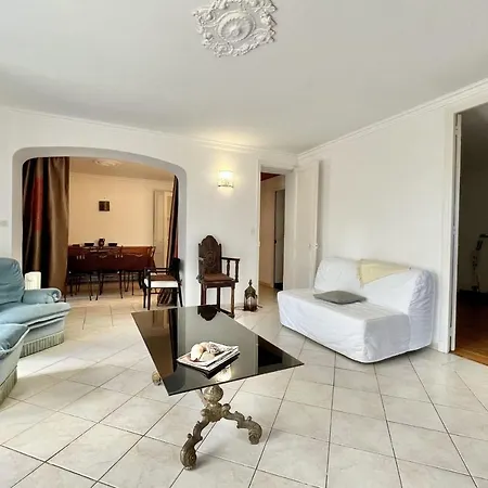 Lejlighed Large Bright Nest With Garden In Saint-raphael Saint-Raphaël
